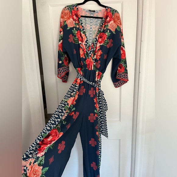 VICI Printed Jumpsuit - Picture 1 of 6